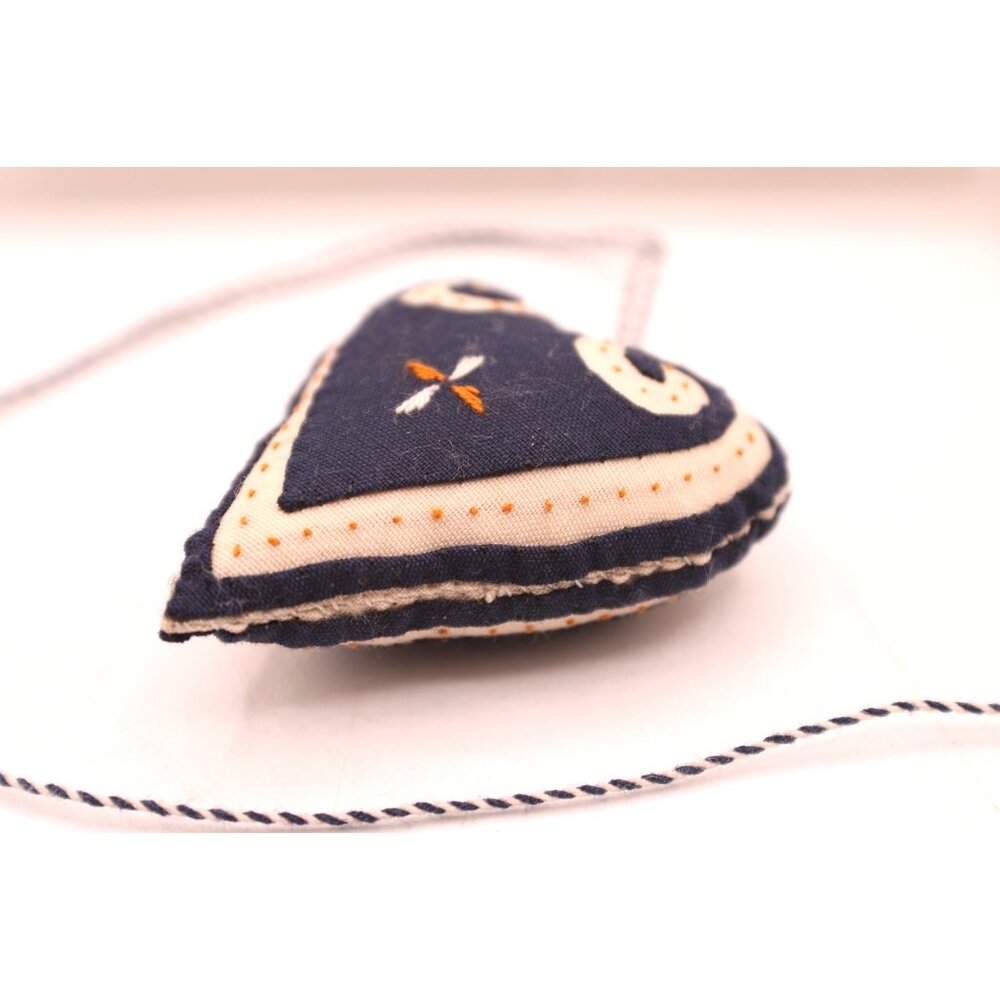 Hmong Handwork Heart Necklace Textile Art Spiritual Beliefs History Handmade - Picture 7 of 11
